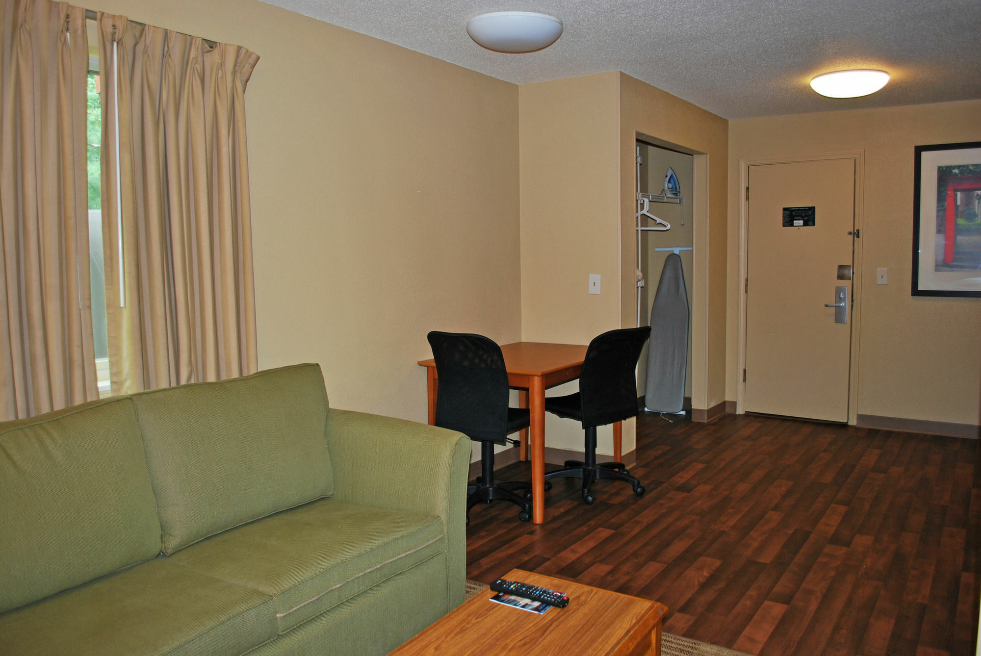 Welcome Suites Hazelwood Extended Stay Hotel Exteriér fotografie